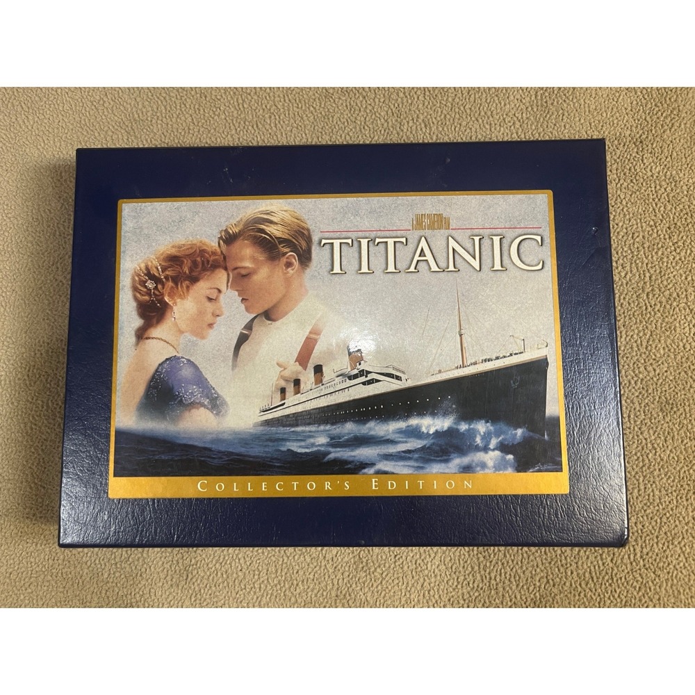 Titanic Collectors Edition VHS Box Set James Cameron 2-Tape Set Book‎ Postcards
